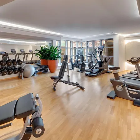Kempinski Corvinus Hotell