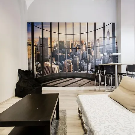Bank Street Loft In Pest Center Apartment *