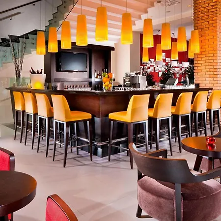 Hotell Courtyard By Marriott Center Budapest