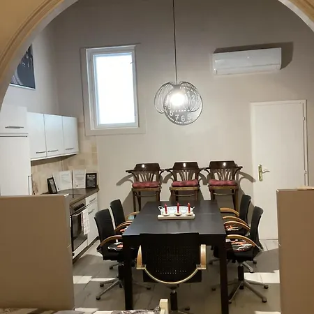 Of Apartmán Budapešť