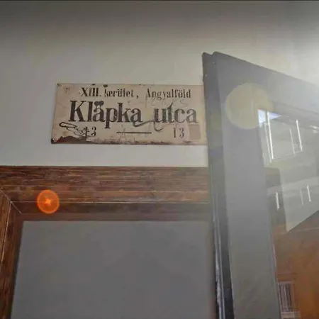 Little Whistle In The Heart Of Jewish District With Ac Apartment *