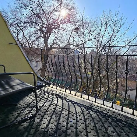 Apartment Park Gallery *
