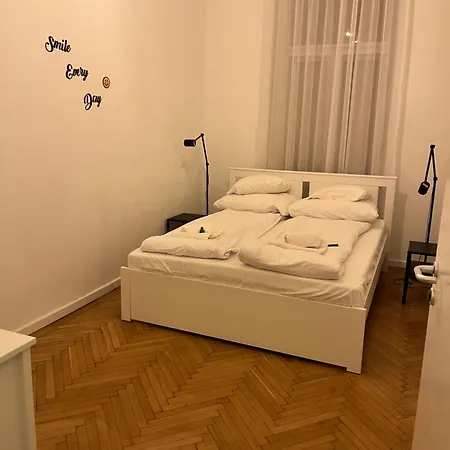 Apartment Modern 3br Free Parking Prime Location Budapest