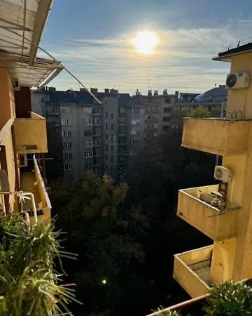 Ujbuda Apartment