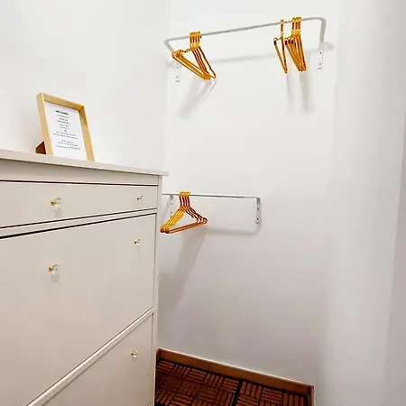Station Lux Downtown Apartment