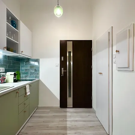 Apartment Colorful By The Danube *