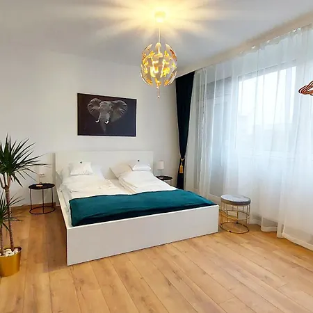 Station Lux Downtown Apartment Budapest