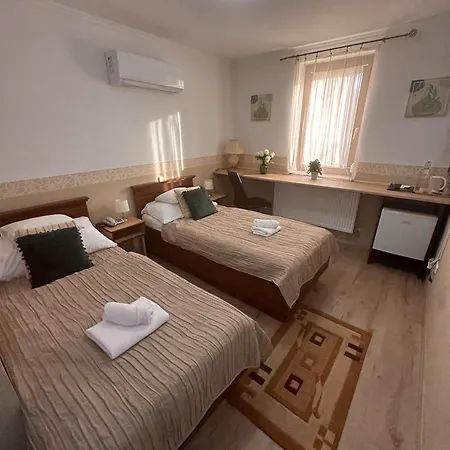 Le Rose Otel
