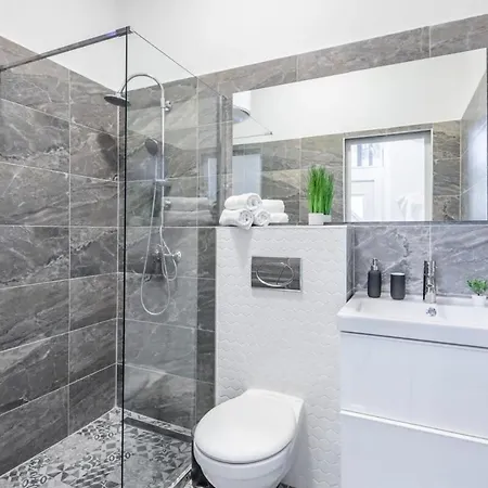 Cozy New - Easy Center Access Apartment Budapest