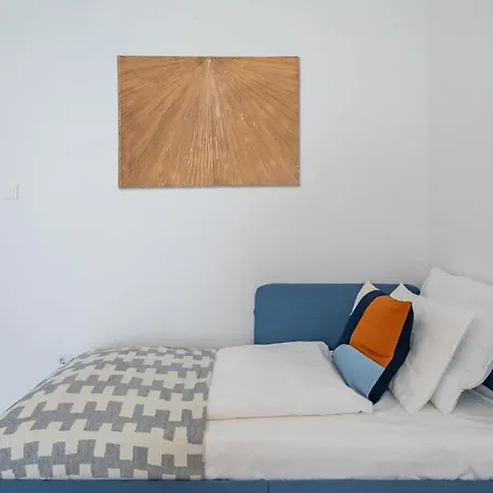 Cozy New - Easy Center Access *