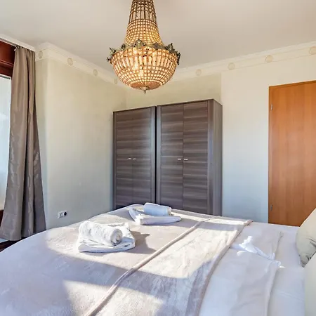 Apartment Penthouse - Modern Luxury - Sunny