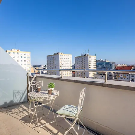 Penthouse - Modern Luxury - Sunny Apartment Budapest