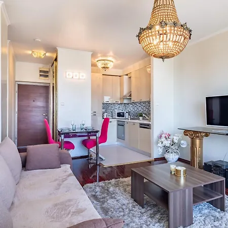 Penthouse - Modern Luxury - Sunny *