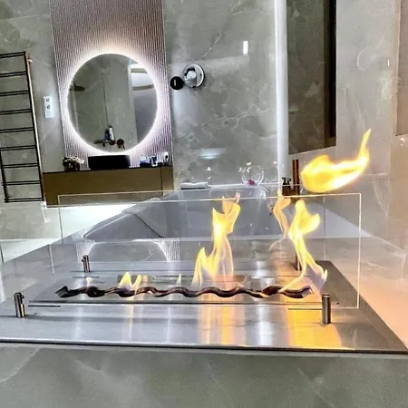 Finesse Design Apartment