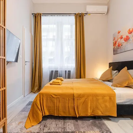 Apartment Blush & Gold Boutique B25 - Nr 2