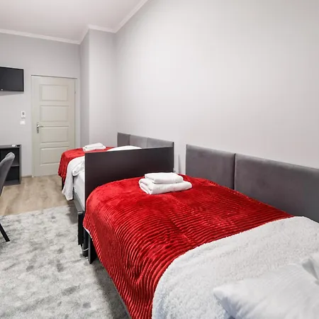 Downtown House Red Apartment *