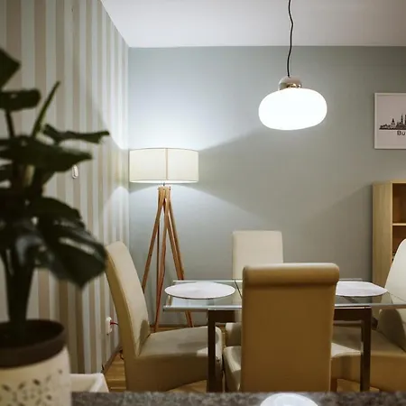 Szimpla - Free Parking Apartment