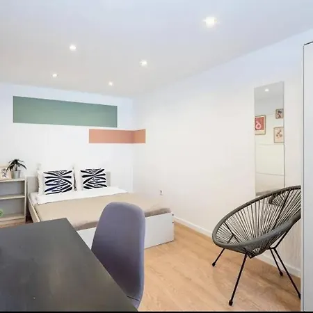 Apartment Cityscape Budget Szoevetseg 4 Budapest