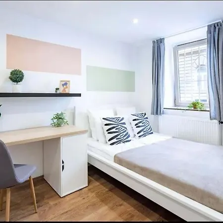 Cityscape Budget Szoevetseg 2 Apartment *