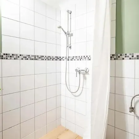 Apartment Cityscape Budget Szoevetseg 2
