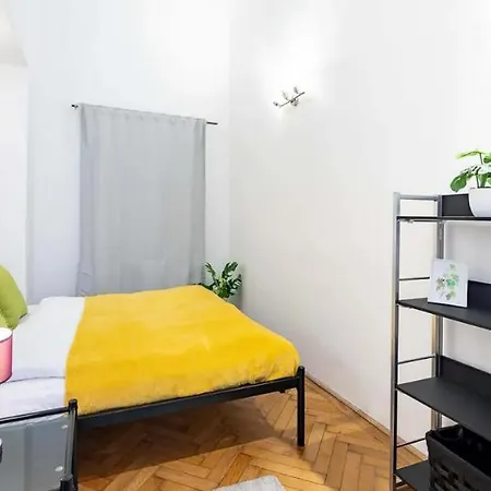 Apartment Cityscape Budget Oktogon *
