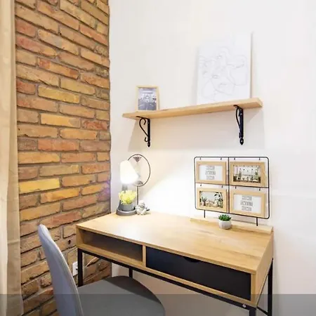Apartment Cityscape Budget Blaha Loft *