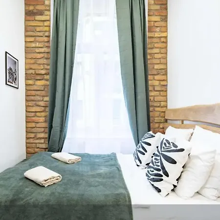 Cityscape Budget Blaha Loft *