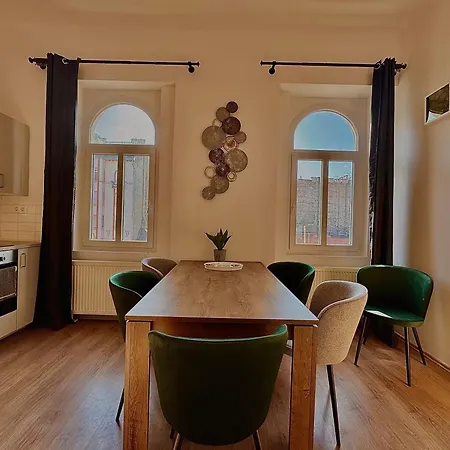 Baross - Spacious Budapest