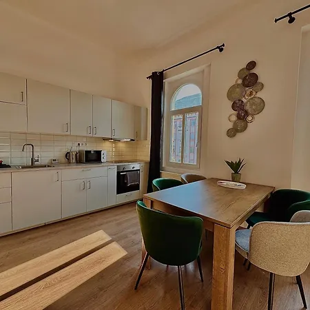 Baross - Spacious Budapest
