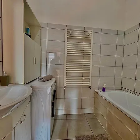 Apartment Baross - Spacious *