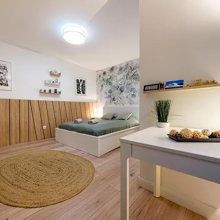 Apartment Just Fine *