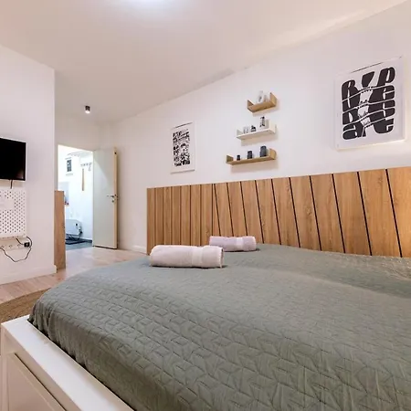 Apartment Just Fine