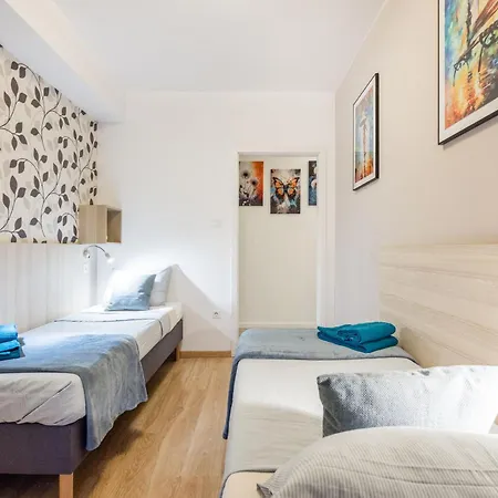 Valentin * Budapest