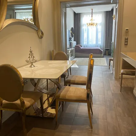 Basilica View Prime With Free Parking Apartment