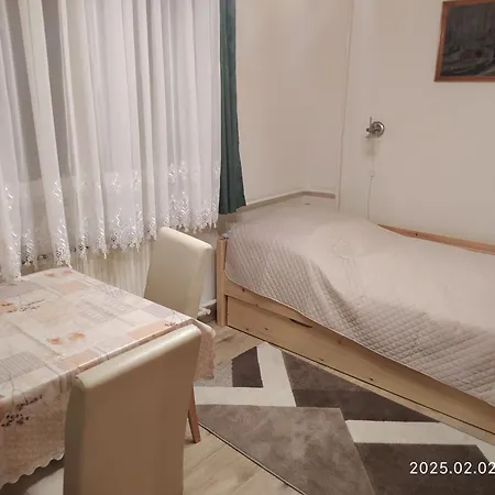 4 Turtles Apartment *