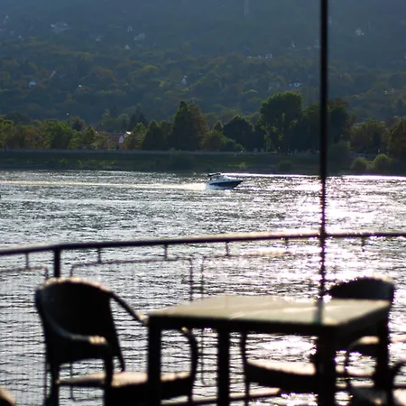 Botel Aquamarina