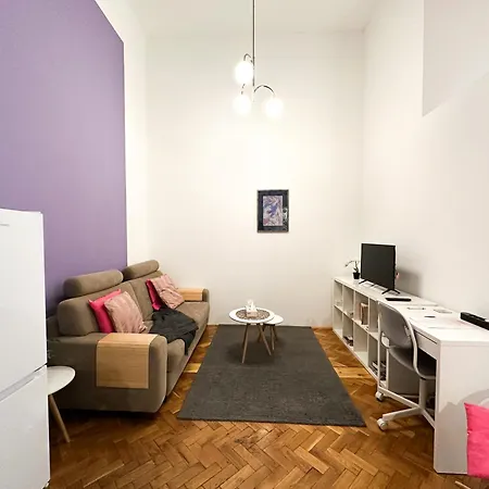 Cute 1br In - Purple House Apartment *
