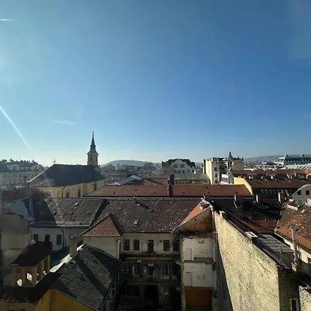 Cozy 1br With Skyline View - Purple Skyline Budapest