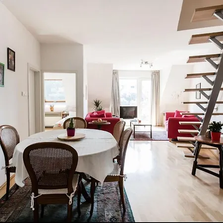 Penthouse By The Danube * Budapest