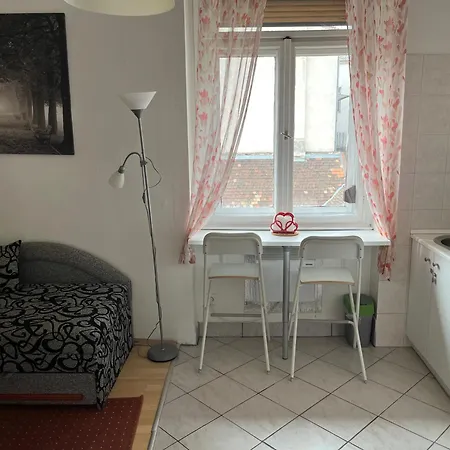 Apartment Maria's Castle *
