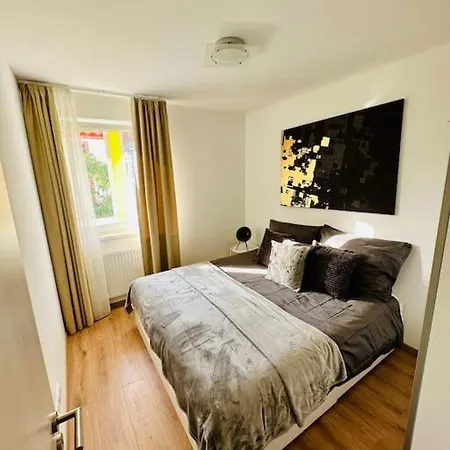 Park West Terrace With Private Parking Apartment Budapest