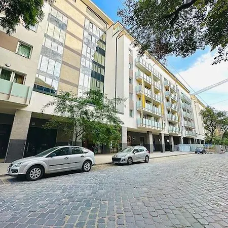 Apartment Park West Terrace With Private Parking