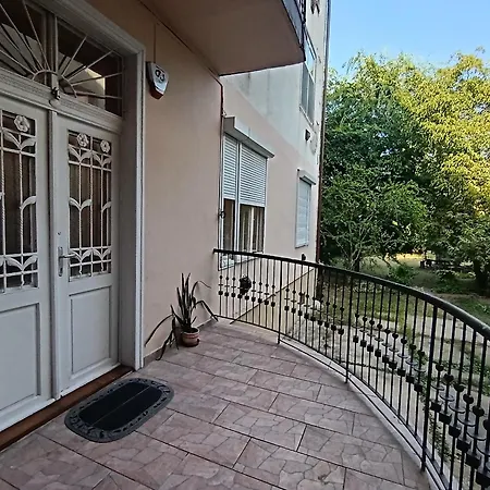 Rom Apartman Budapest