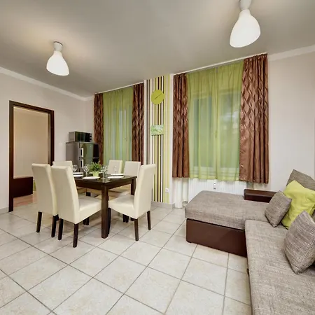 City Centrum Fashionstreet Apartman *