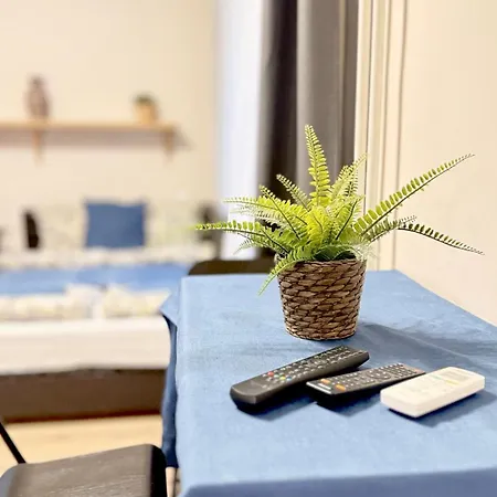 City Centrum Fashionstreet Apartman Apartment *