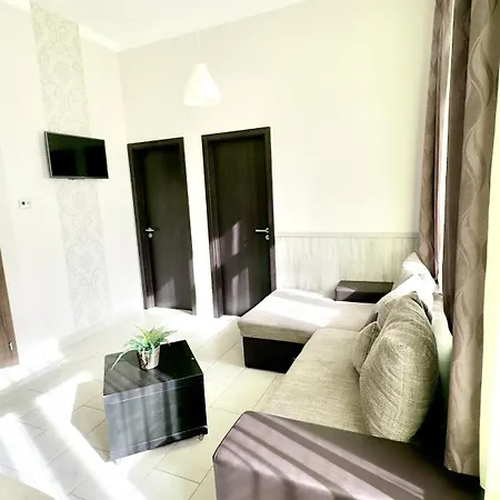 City Centrum Fashionstreet Apartman *