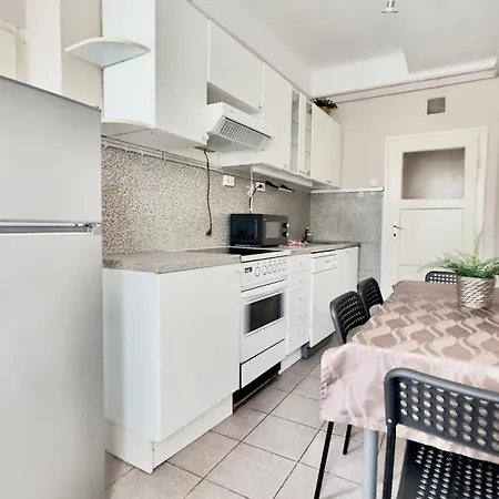 City Centrum Fashionstreet Apartman *
