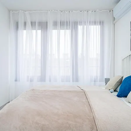 Apartment Luxy Hollo Gozsdu Court Budapest