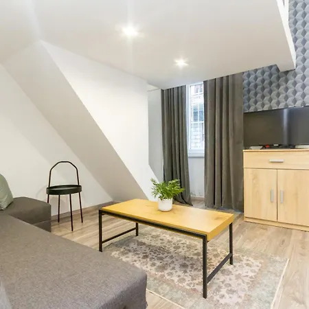 Apartment Galerie Vibes In Josika Street By Nw *