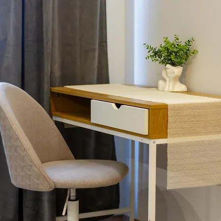Galerie Vibes In Josika Street By Nw Apartment